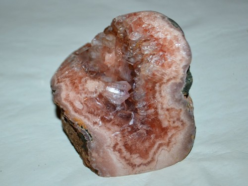 Pink Amethyst druzy from Brazil * very rare * 1.40 lbs - Photo 3 sur 6