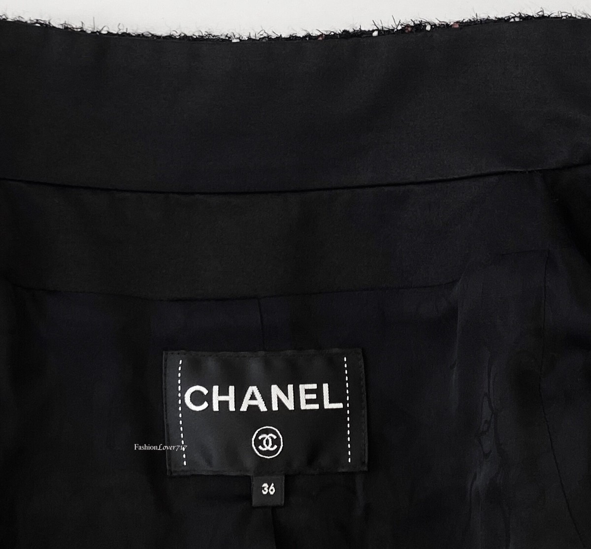 NEW CHANEL 17A RUNWAY BLACK RED BLUE WHITE TWEED JACKET 36 | eBay