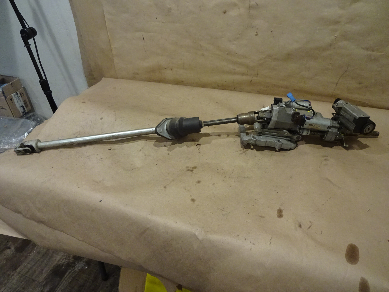 Maserati Quattroporte - Steering Column Assy / Shaft / Motors - P/N 209222