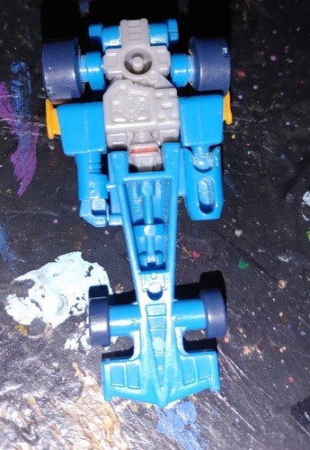 2002 Transformers Armada - Blurr with Incinerator Incomplete - Read Description - Picture 8 of 8