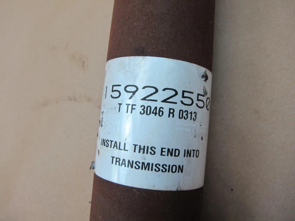 🥇07-10 SATURN SKY PONTIAC SOLSTICE M/T РУЧНОЙ ЗАДНИЙ ПРИВОДНОЙ ВАЛ 15922550 OEM - Изображение 3 из 4