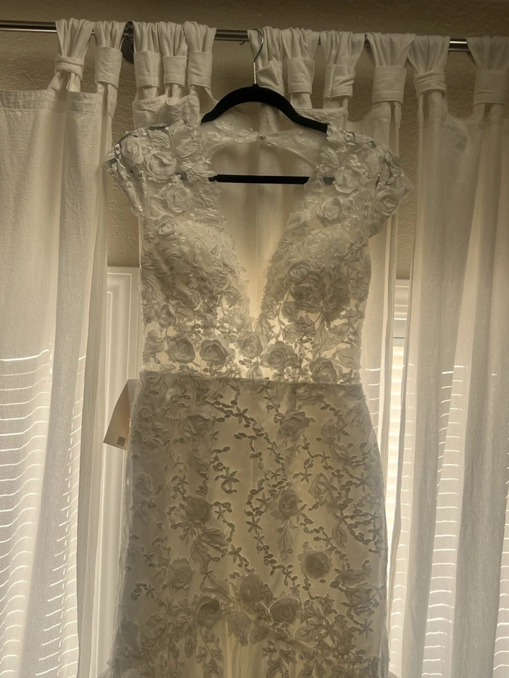 Vestido de novia de diseñador blanco talla 6 de Neta Dover al por menor a 4800 $ Foto 3 de 3