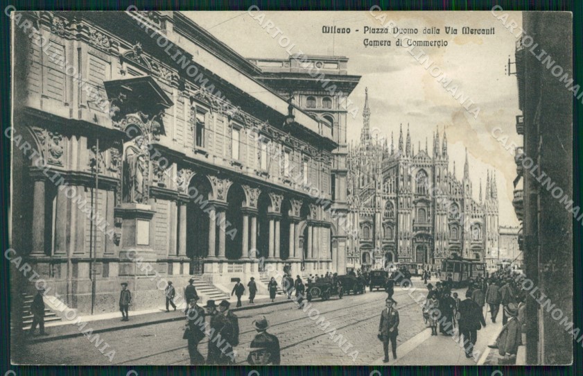 Milano città Piazza Duomo Via Mercanti Camera Commercio Tram cartolina MT2039