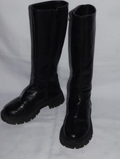 Wie Neu "Schwarze Stiefel Wadenhoch " Gr. 36