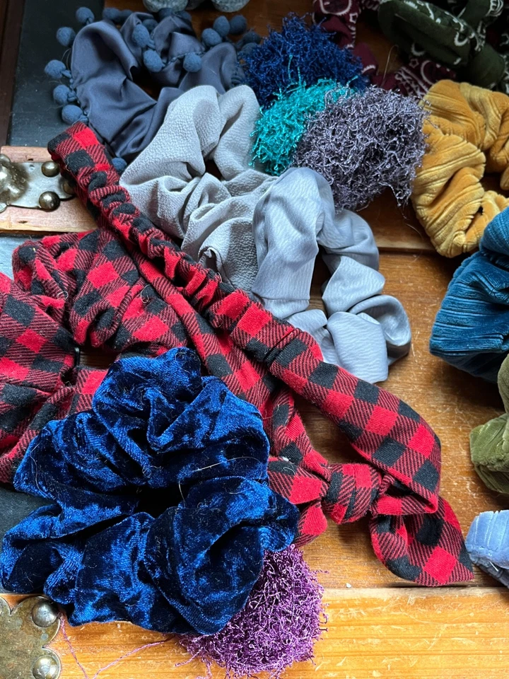 Large Lot of Red & Black Buffalo Check Blue & Gray Velvet Maroon & Black Hankie  - Image 2 of 4