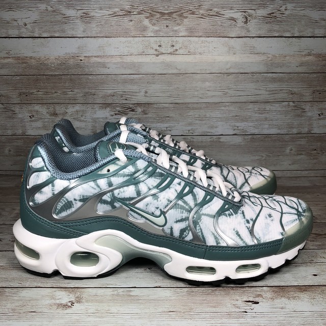 nike air max plus palm pack