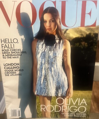 VOGUE MAGAZINE AUGUST 2023 TIMOTHEE CHALAMET OLIVIA RODRIGO