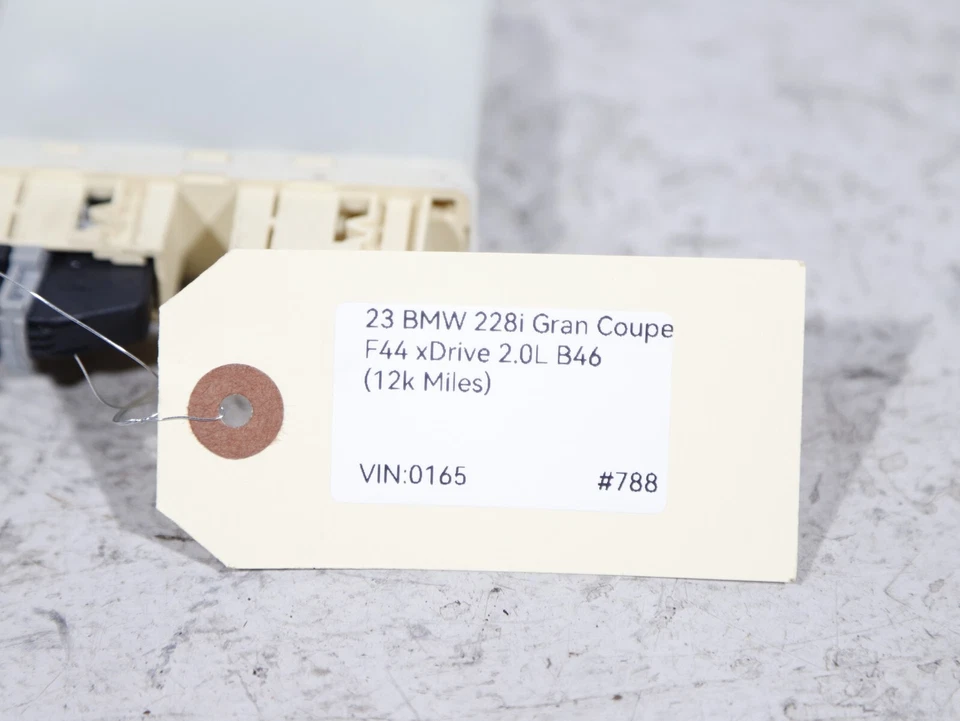 BMW 2 F44 2020-2023 GRAN CUPÉ 228i PDC módulo Parktronic bosch 5a61a45 🚗 12 k Foto 4 de 4