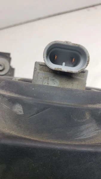 2002 BMW 325I F-L ФАРЫ - Изображение 3 из 4