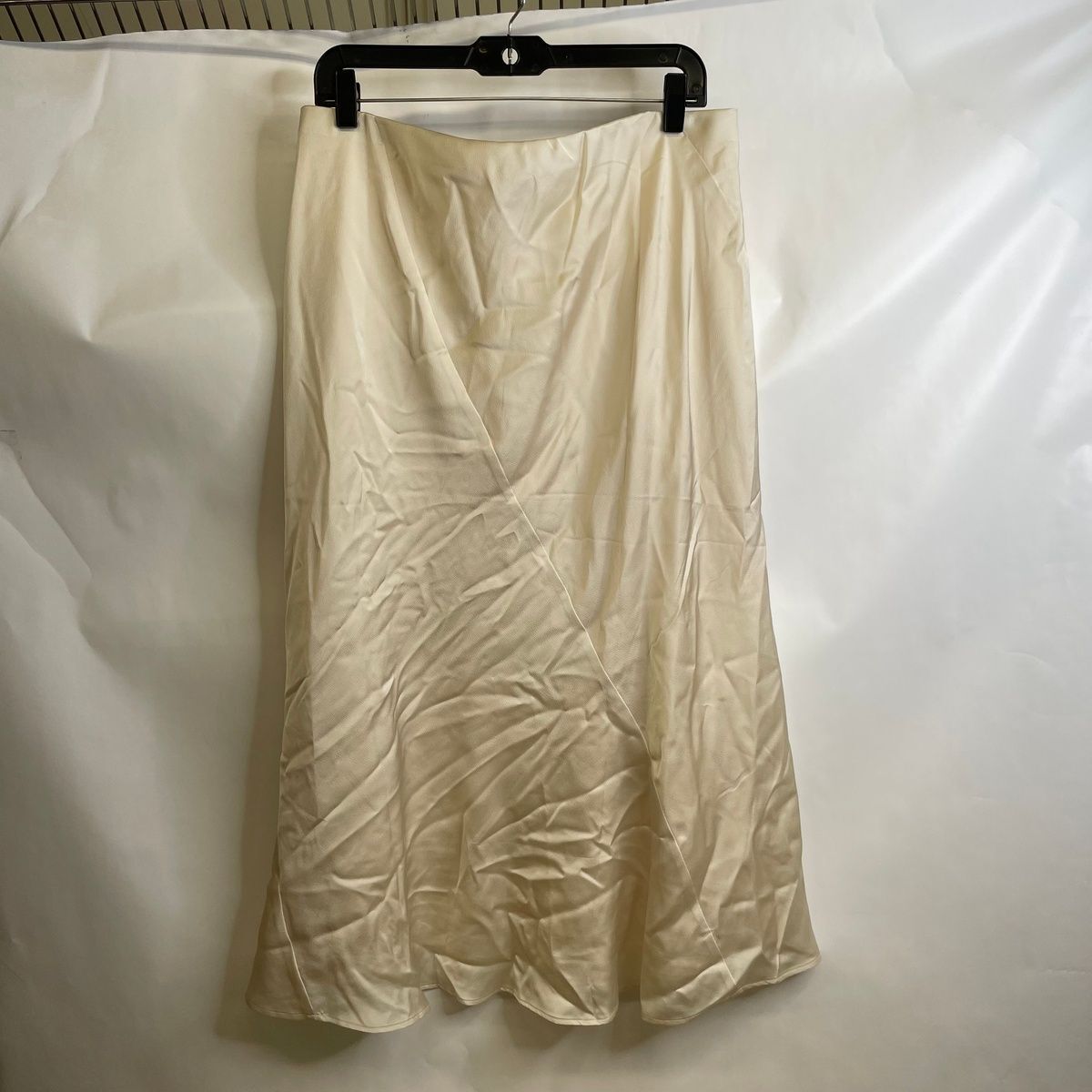 BANANA REPUBLIC Hammered Satin Midi Slip Skirt Women's Size L