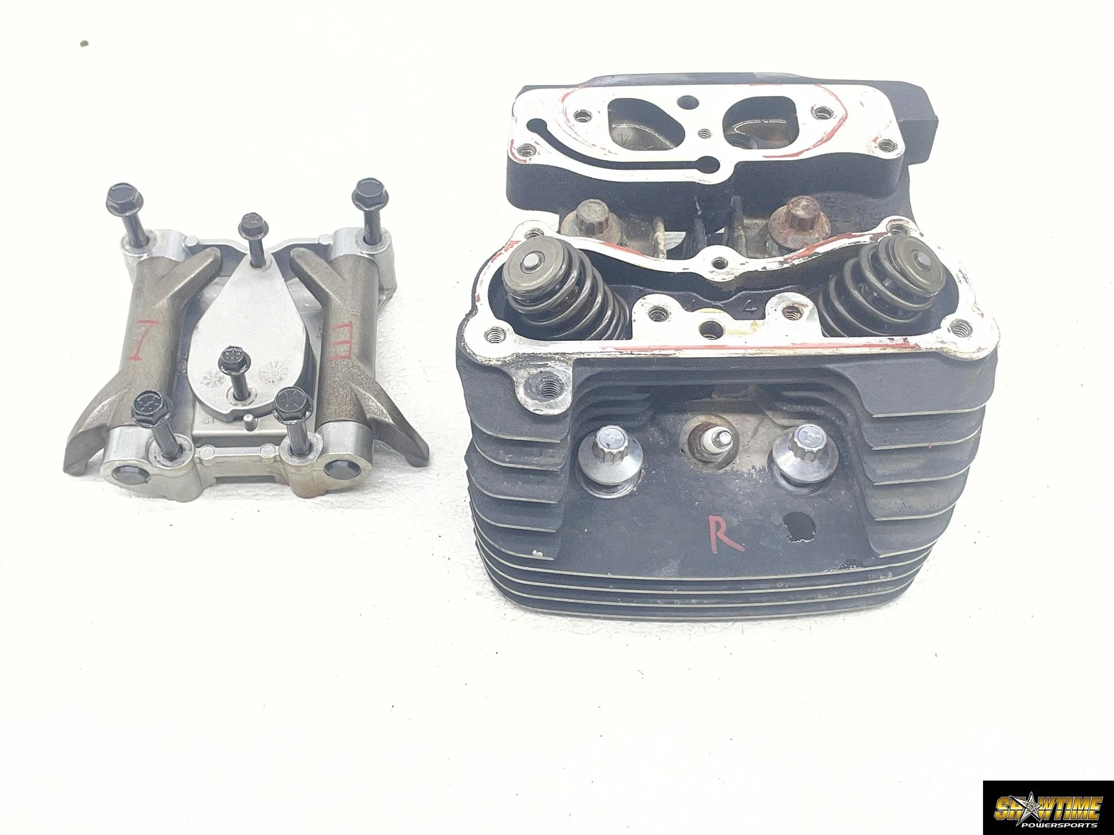 07-11 HARLEY-DAVIDSON ELECTRA GLIDE FLHTCU 96CI ENGINE REAR CYLINDER HEAD VALVES