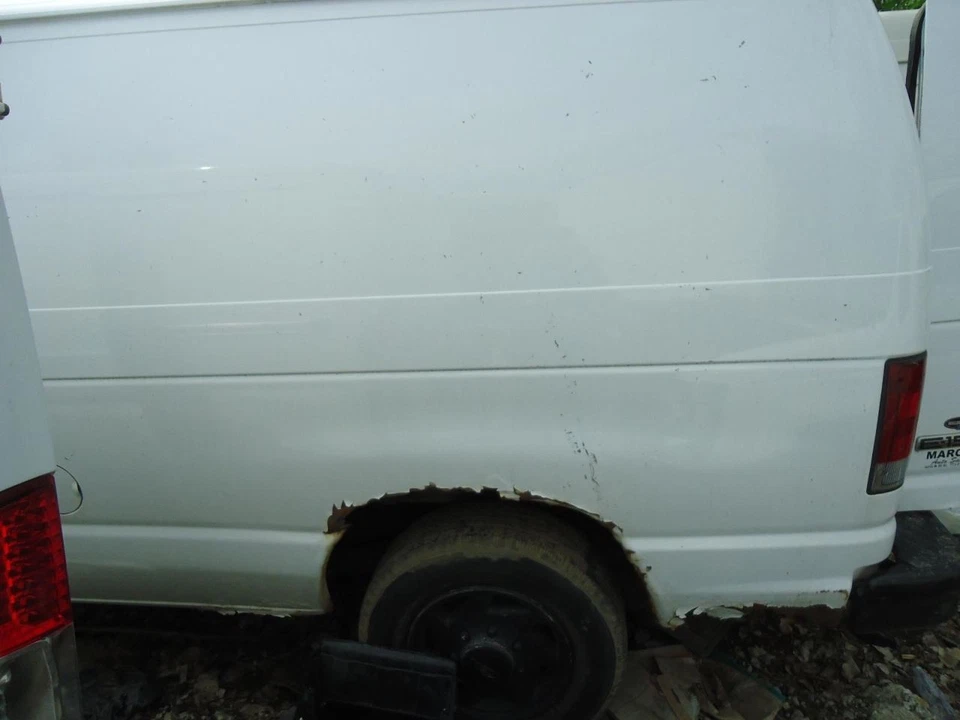 Parasol conductor sin iluminación vinilo para furgoneta Ford E150 03-08 1607674 Foto 3 de 4