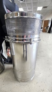 PETERBILT 379 2002: Air Cleaner
