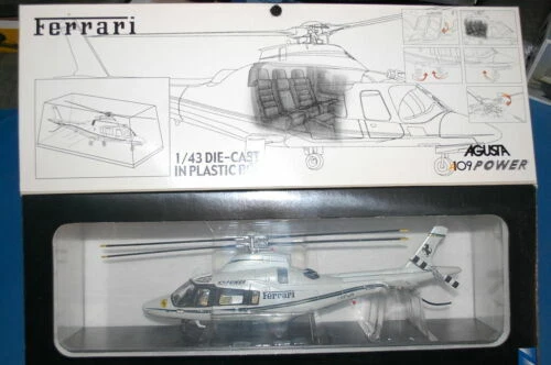 Modellini statici di aerei e veicoli spaziali New-Ray Ferrari