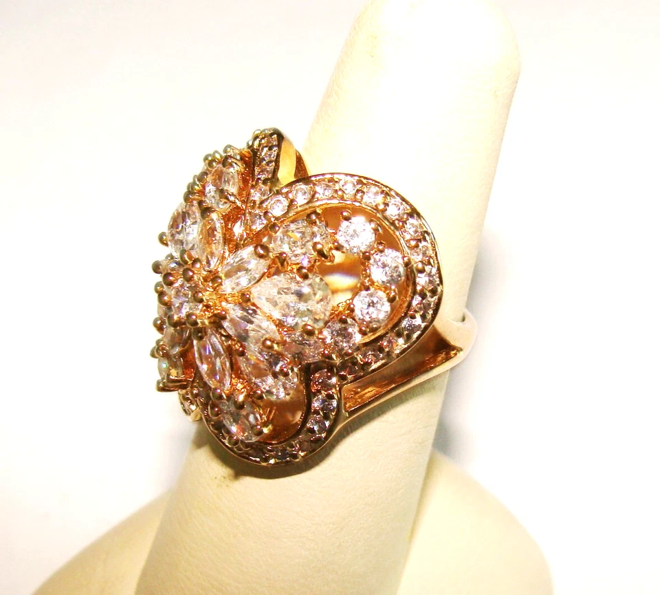 Кольцо бабочки Suzanne Somers декоративное серебро высшей пробы 8,4 г с несколькими фианитами 6,25 - Изображение 2 из 4