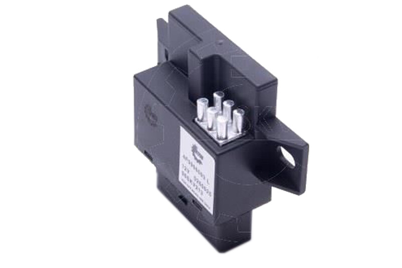 Module commande pompe carburant Audi A4 Seat Exeo boîtier relais 4F0906093