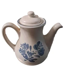 VINTAGE PFALTZGRAFF YORKTOWNE 48 OZ TEAPOT COFFEE POT LID BLUE FLORAL USA #490 K