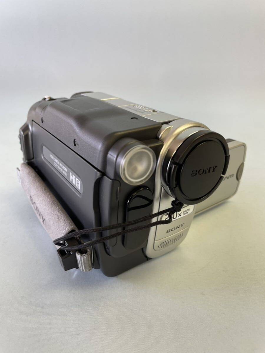 ソニー ハンディカム CCD-TRV126 SONY 純正バッグ付 Amazon.co.jp: ソニー 2.5型液晶モニター搭載 録画・再生