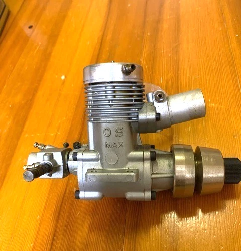 O.S. MAX-65VR-M ABC 10.03cc 2 cycle glow engine with tuned muffler for R/C boat - Image 3 of 4