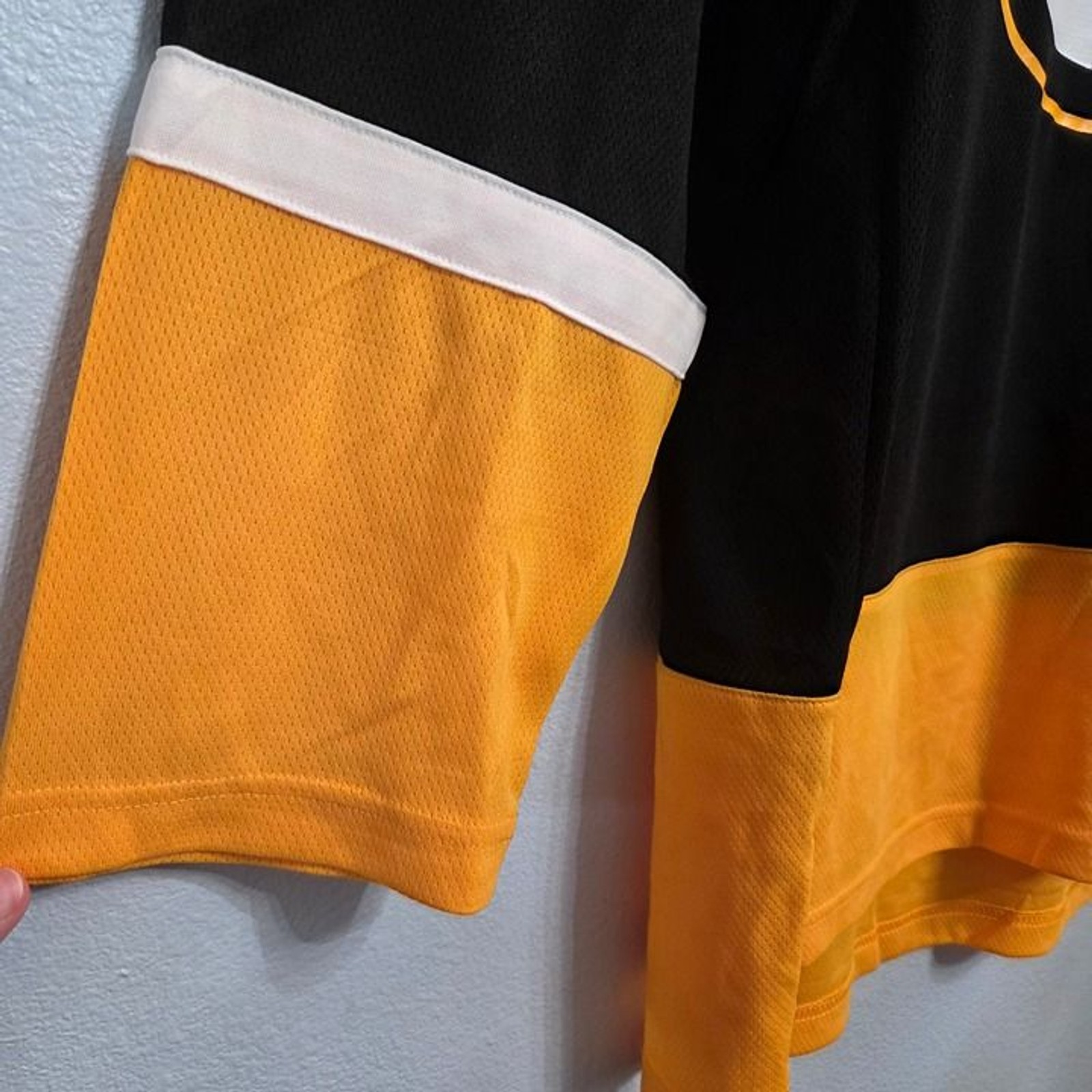 Picture 6 of 9