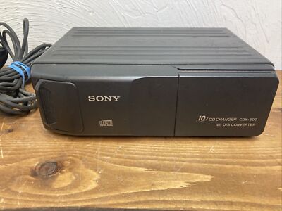 Sony CDX-600 10 CD Changer 1 BIT D/A Converter Untested Wires And