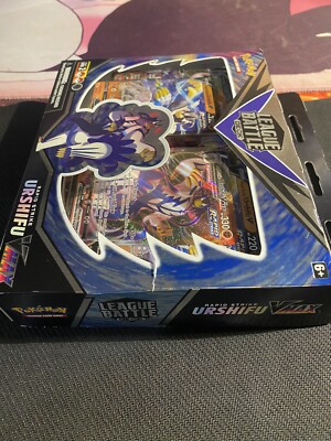 card game pokemon tcg rapid strike urshifu vmax battle deck Pokemon TCG: League Battle Deck main image 0