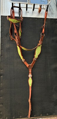 Custom Tack Set