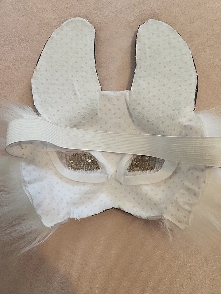 Máscara Therian - Conejo manchado blanco y negro - Nueva Foto 4 de 4