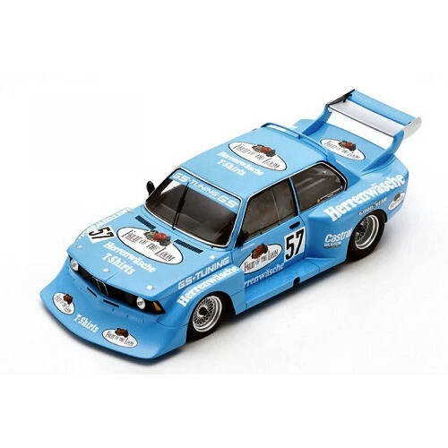 Modellini statici di auto da corsa Spark Scala 1:18 per BMW