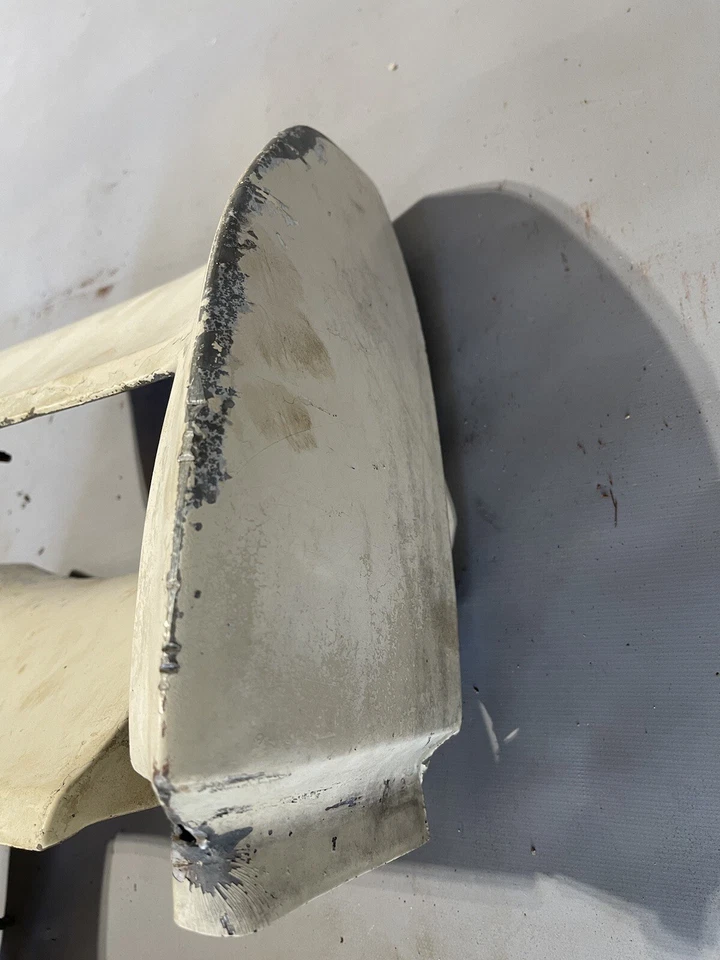 1966 66 Oldsmobile Delta 88 Rear 1/4 Quarter Panel Molding Extension Cove Trim - Image 3 of 4