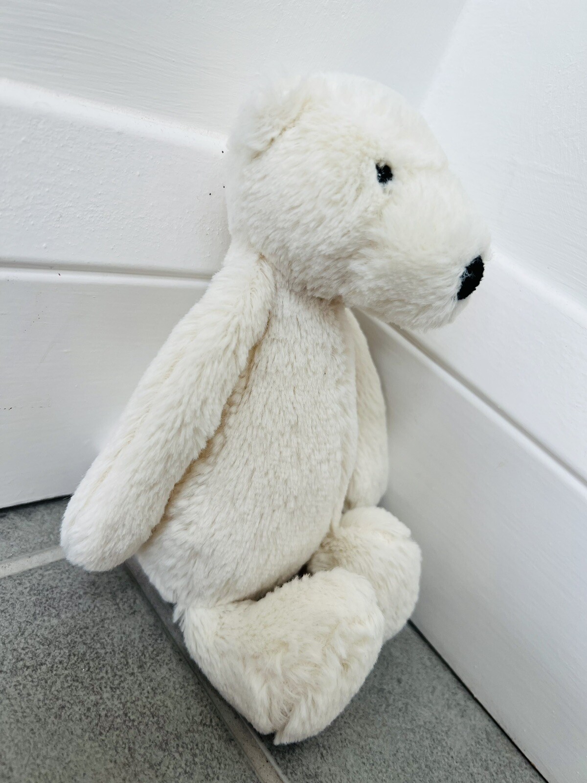 Jellycat Bashful Polar Bear White Cream Small Plush / Soft Toy- Retired - Picture 2 of 5