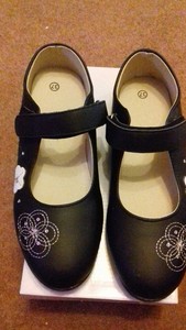 size 11 wide fitting ladies shoes