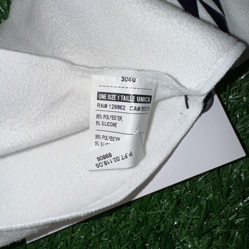 Nike Air Jordan Team Issued Dri-Fit Microfiber Football Towel White Navy Blue - Picture 4 of 4