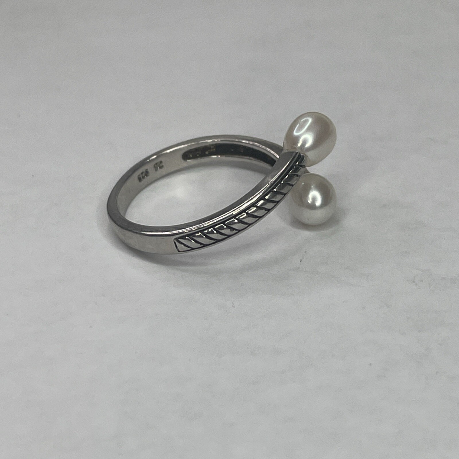 Hanora Solid Sterling Pearl Ring Sz. 10 - image 3