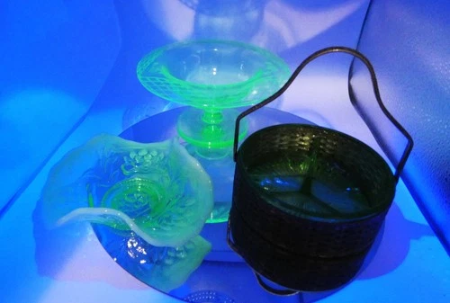 #872 lot of three vaseline uranium depression? glass cady basket compot opelesnt