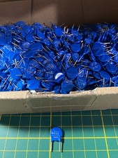 750 Stück Siemens Matsushita S10K20 Varistor 20V AC Metal Oxide VAR geschnitten