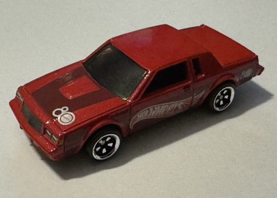 Hot Wheels 80th Anniversary Multipack Pull Loose  87 Buick Regal GNX