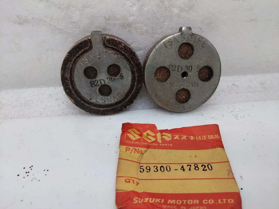 Suzuki Gs425e Gs550 Gs750 Gs1000e Front Disc Pads 59300-47850.Japan - Image 2 of 3