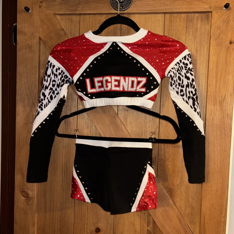 Girl Youth MEDIUM Authentic Cheerleading Uniform, Halloween, High Quality - Image 2 of 2