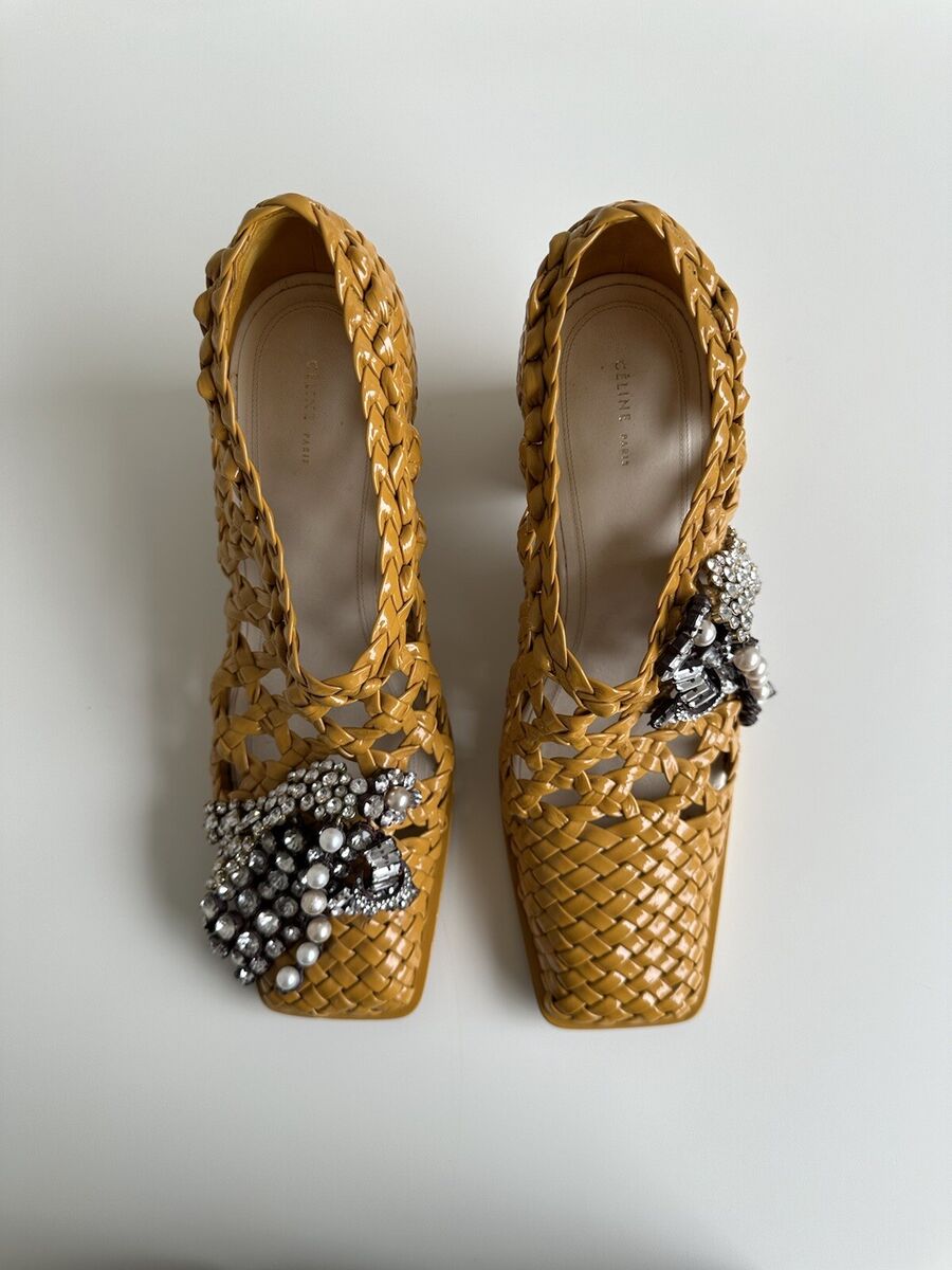 Céline Crystal Pearl Bejeweled Woven Pumps Winter 2015 Céline Crystal Pearl Bejeweled Woven Pumps Winter 2015