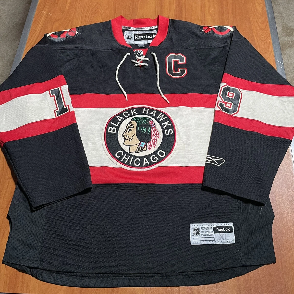 Blackhawks black cheap toews jersey