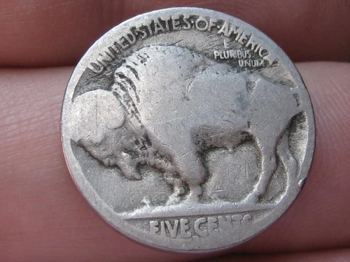 1913 D Buffalo Nickel 5 Cent- Denver, Good Reverse Details- Variety 2, Type 2 T2