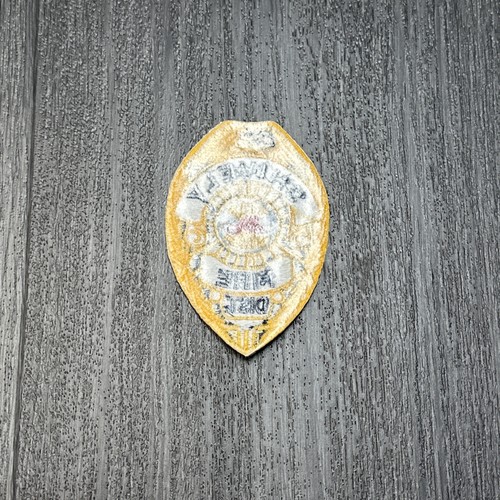 Shively Fire Department Vintage Embroidered Patch 2.25"X3.25" New - Picture 2 of 2