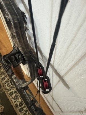 Hoyt vector 32  28 inch draw with quiver Compound Hunting Now
