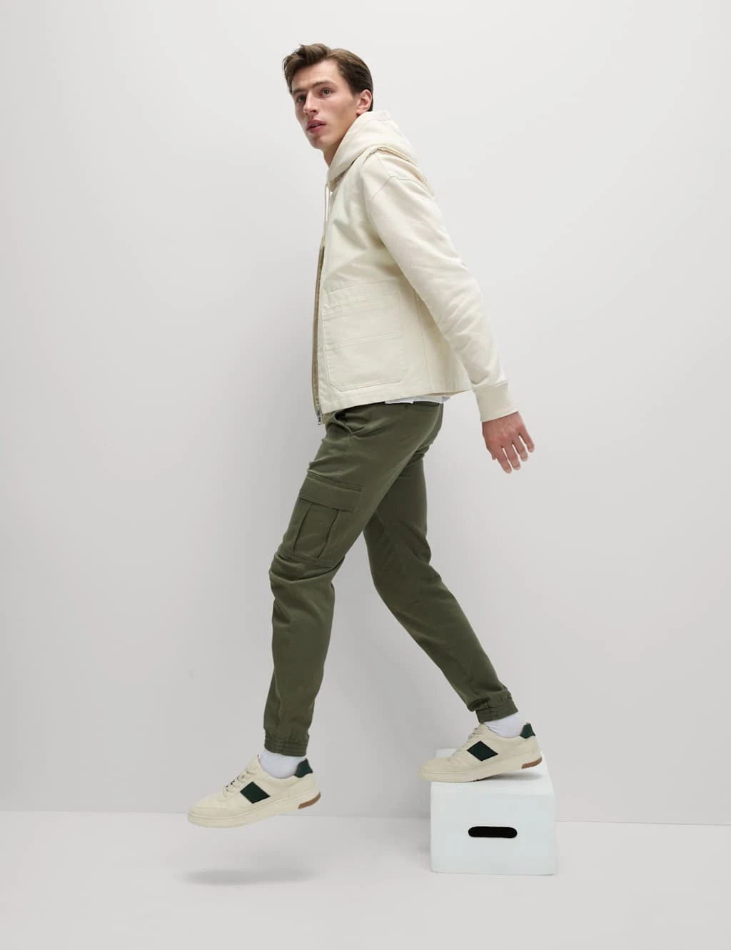 Marks & Spencer Mens Cotton Cargo Trousers in Hunter Green - M&S