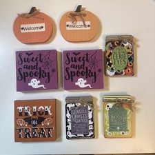 8 halloween decor sign wood Lot Decor
