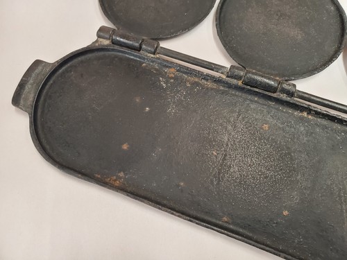Pre Griswold Erie No 8 HTF Cast Iron Flop Cake Griddle 2408/2406 - Picture 6 of 19
