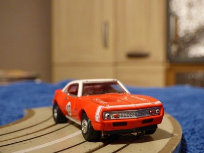 Chevrolet Camaro Split Window Aurora Thunder T-Jet Slotcar H0 Faller Motor läuft