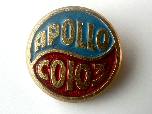 Vintage USSR Soyuz Apollo Pin Badge Soviet Space Program Enamel