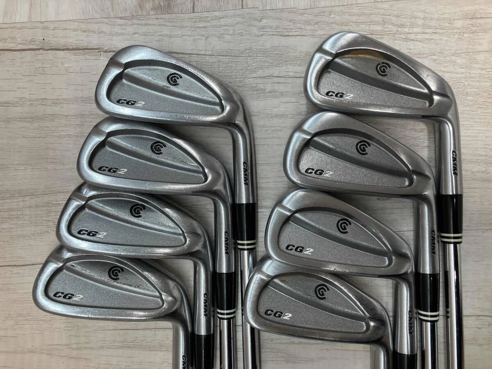 [Cleveland] CG2 Iron Set 8pcs 3-4-5-6-7-8-9-Pw Flex S Shaft Dynamic Gold S300 - Image 2 of 4